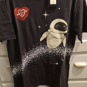 Unisex Disney Pixar WALL-E EVE Heart T-Shirt - BoxLunch Exclusive